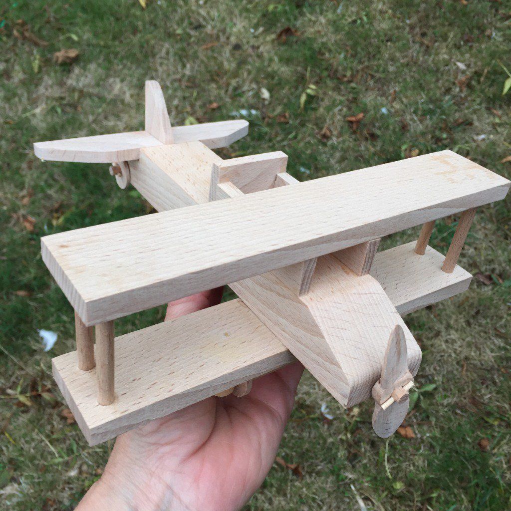 Avion en bois hêtre modèle N°4